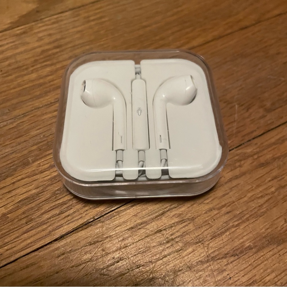 Apple Wired Headphones